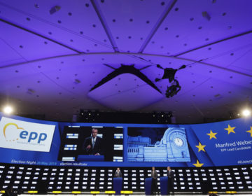 Ευρωεκλογές 2019: Νέα εκτίμηση του ΕΚ για την κατανομή των εδρών