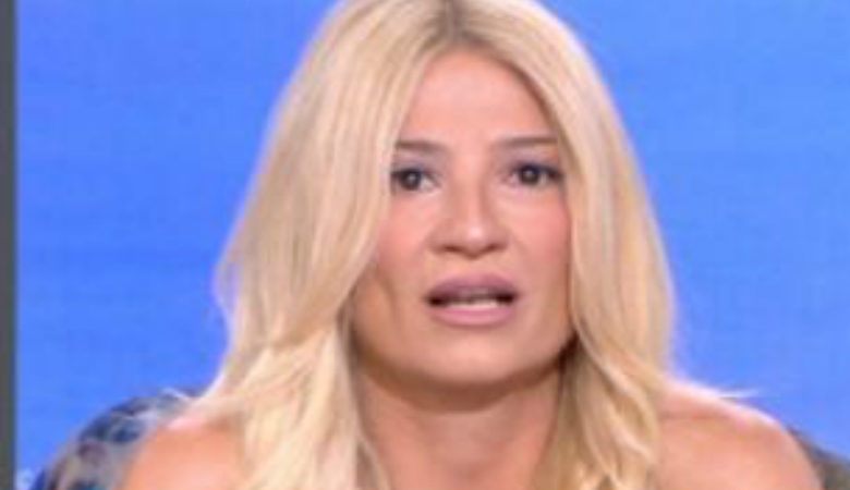Φαίη Σκορδά: «Δεν θα πάρω τηλέφωνο να παρακαλέσω την Ρούλα Πισπιρίγκου»