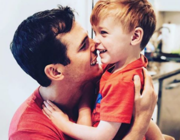 Γιος γνωστού τραγουδιστή πέθανε σε ηλικία 3 ετών μετά από «ατύχημα»