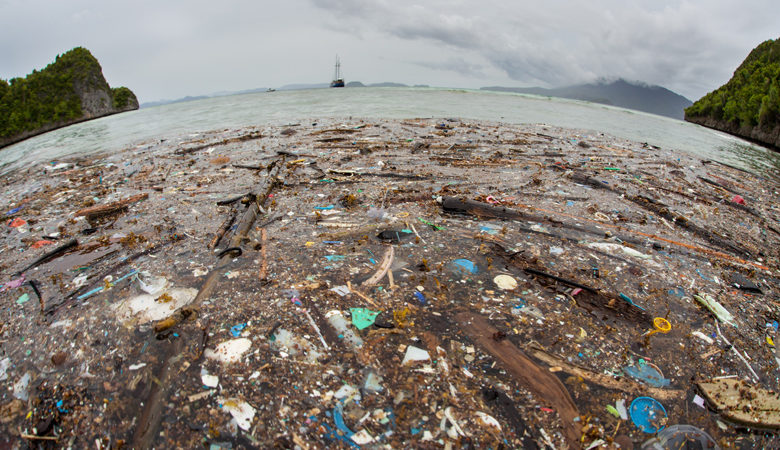 Νησί από σκουπίδια σχηματίζεται στη Μεσόγειο