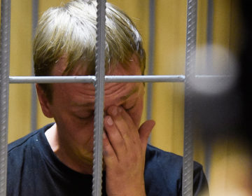 Σάλος στη Ρωσία για την σύλληψη του δημοσιογράφου – Κρεμλίνο: Η υπόθεση Γκολουνόφ προκαλεί πολλά ερωτήματα