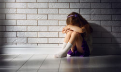Φρίκη στην Αυστραλία: Πρώην εργαζόμενος σε παιδικούς σταθμούς διώκεται για σεξουαλικές επιθέσεις με θύματα 91 κορίτσια και νήπια