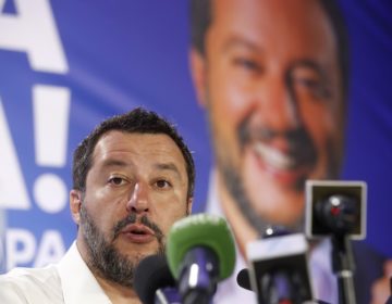 «Πόλεμος» μεταξύ Σαλβίνι και της γερμανικής ΜΚΟ Sea Watch