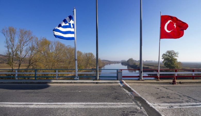 Άγκυρα σε Ελλάδα: Αν σταματήσετε να αγκαλιάζετε γκιουλενιστές, θα μειωθούν οι ροές μεταναστών στο Αιγαίο