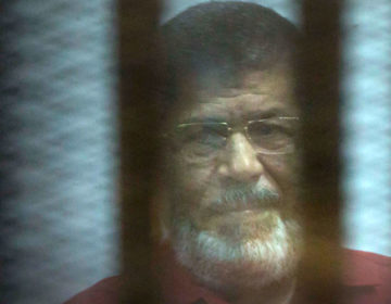 Έρευνα για τις αιτίες θανάτου και τις συνθήκες κράτησης του Μόρσι