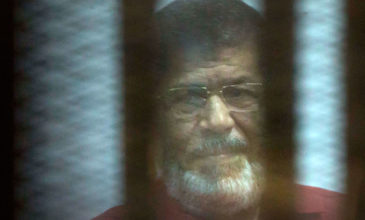 Έρευνα για τις αιτίες θανάτου και τις συνθήκες κράτησης του Μόρσι
