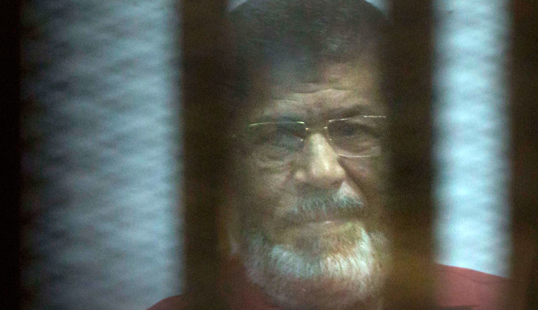 Έρευνα για τις αιτίες θανάτου και τις συνθήκες κράτησης του Μόρσι