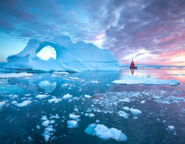 Παγκόσμια ανησυχία: Έλιωσαν 2 γιγατόνοι πάγου στη Γροιλανδία μέσα σε λίγες ώρες