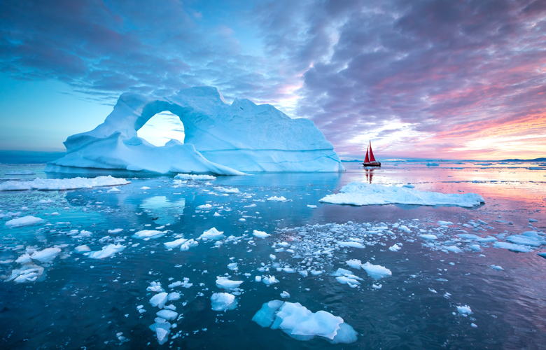 Παγκόσμια ανησυχία: Έλιωσαν 2 γιγατόνοι πάγου στη Γροιλανδία μέσα σε λίγες ώρες
