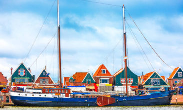 Volendam, το δημοφιλές τουριστικό αξιοθέατο της Ολλανδίας