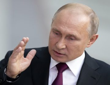 Πούτιν: Απίθανο να επιστρέψει ο σοσιαλισμός στην πλήρη του μορφή