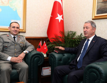 Νέα παράνομη τουρκική NAVTEX στο Καστελόριζο, στην Άγκυρα ο αρχηγός των Αλβανικών Ενόπλων Δυνάμεων