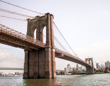 Βρέθηκε νεκρός στην άκρη της γέφυρας γνωστός Youtuber