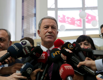 Ακάρ προς Αποστολάκη: Αποφύγετε τις προκλήσεις