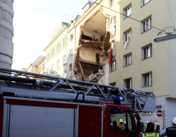 Έκρηξη με τραυματίες σε κτίριο στη Βιέννη