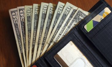 Αν είστε επιρεπής στο να χάνετε το πορτοφόλι σας, φροντίστε να έχει μετρητά