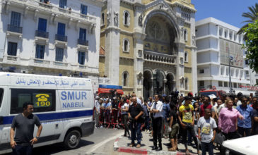 Επίθεση καμικάζι στην Τυνησία: Ζωσμένος με εκρηκτικά ανατίναξε αυτοκίνητο