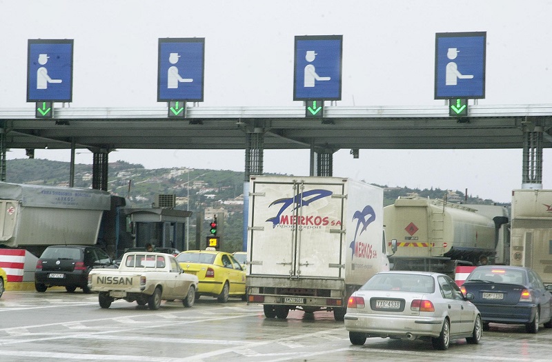 Αναστέλλεται η αύξηση των διοδίων της Αττικής Οδού