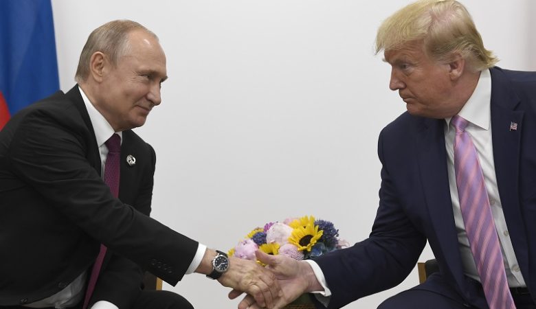 Τι συμφώνησαν Πούτιν και Τραμπ για τα εξοπλιστικά