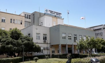 Θάνατος νοσοκόμας στη Νίκαια: Έφοδος του Ρουβίκωνα στο νοσοκομείο