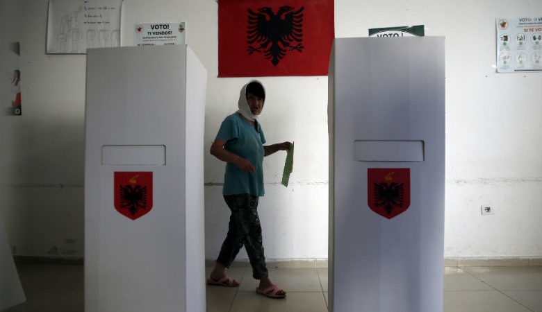 Χαμηλή συμμετοχή στις δημοτικές εκλογές στην Αλβανία