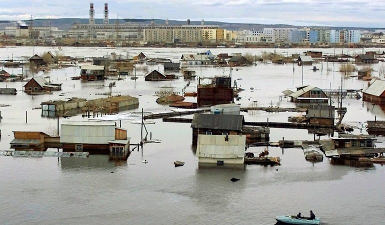 Τους 14 έχουν φτάσει οι νεκροί στο Ιρκούτσκ εξαιτίας των πλημμύρων