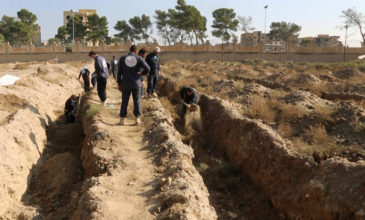 Βρέθηκε ομαδικός τάφος με 200 πτώματα στη Συρία