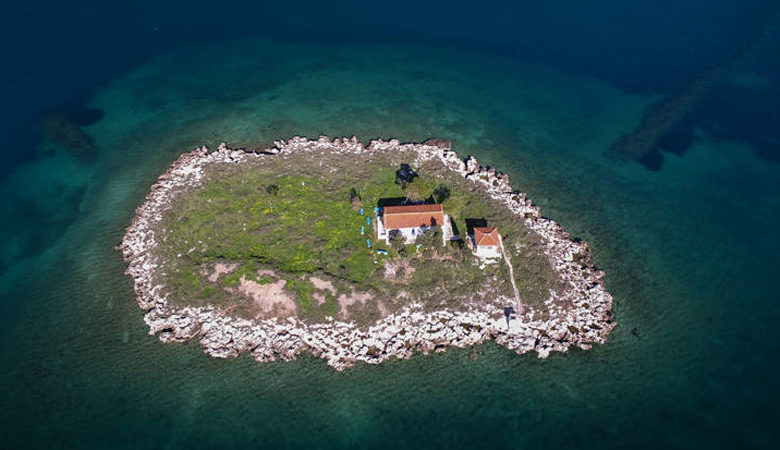 Άγιος Δημήτριος, το πιο απομακρυσμένο από τα νησάκια της Ιτέας