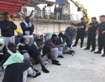 Μήνυση της Κάρολα Ρακέτε στον Ματέο Σαλβίνι