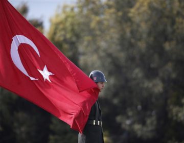 Δεκάδες νέες συλλήψεις στρατιωτικών στην Τουρκία