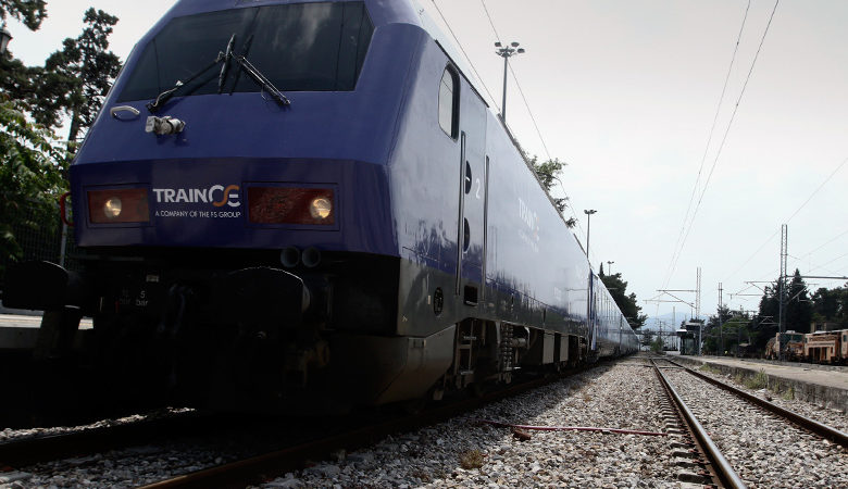 Τρένο παρέσυρε γυναίκα στην περιοχή του Κορδελιού στη Θεσσαλονίκη