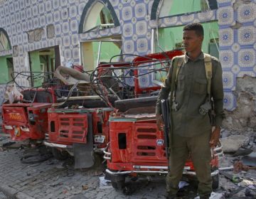 Πολύνεκρη επίθεση σε ξενοδοχείο στη Σομαλία