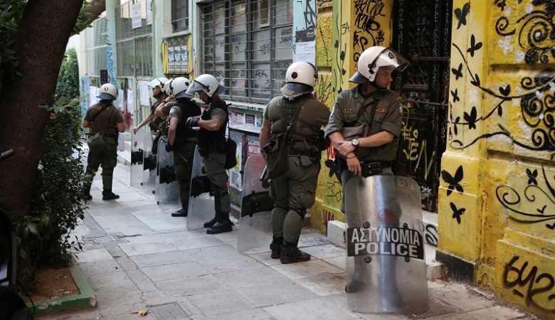 Επιχείρηση της αστυνομίας στο κέντρο της Αθήνας κατά των ναρκωτικών
