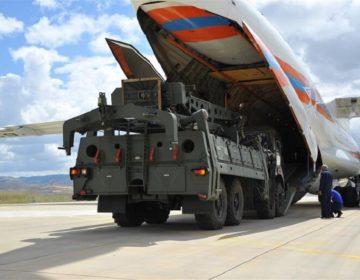 Νέο φορτίο με τμήματα των S-400 έφθασαν σήμερα στην Τουρκία