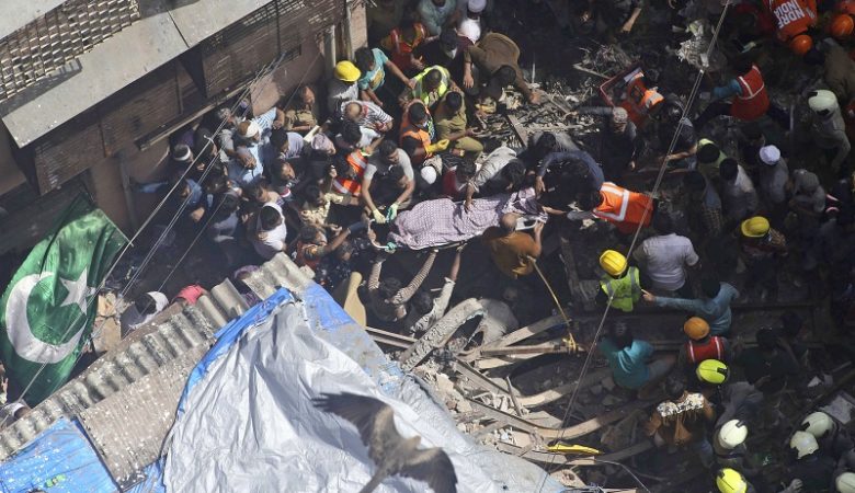 Νέα πολύνεκρη κατάρρευση κτιρίου στο Μουμπάι της Ινδίας