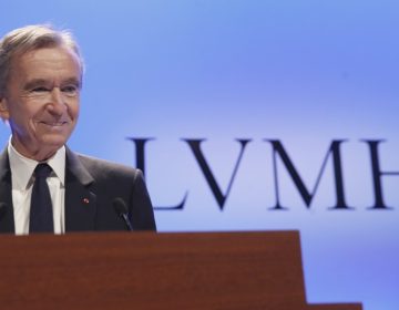 Ξεπέρασε και τον Μπιλ Γκέιτς ο δισεκατομμυριούχος Μπερνάρ Αρνό