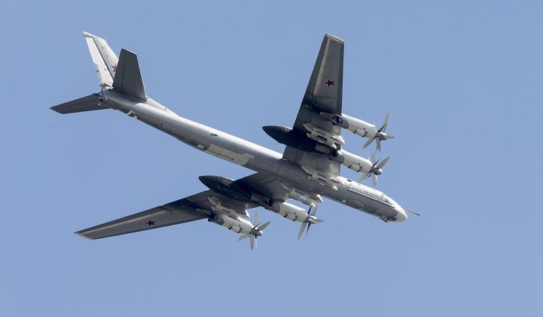 Οι Νοτιοκορεάτες άνοιξαν πυρ κατά ρωσικού βομβαρδιστικού