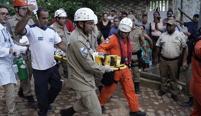 Πλημμύρες και κατολισθήσεις στοίχισαν τη ζωή σε 8 άτομα στη Βραζιλία