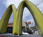 Τέλος το «Chicken Big Mac» για τα McDonald’s στην Ευρωπαϊκή Ένωση