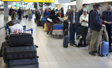 Ολλανδία: Συνεχίζονται τα προβλήματα στο αεροδρόμιο Σχίπολ