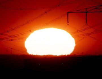 «Βράζει» η Δυτική Ευρώπη, σπάνε τα ρεκόρ υψηλών θερμοκρασιών