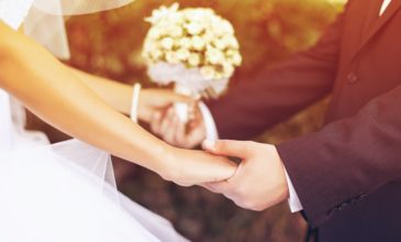 Το ραντεβού στα τυφλά που οδήγησε σε έναν γάμο και μια εταιρία εκατομμυρίων