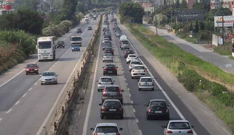 Η Θεσσαλονίκη «μετακομίζει» στην Χαλκιδική