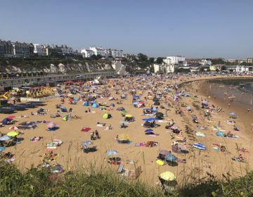 Καταρρίφθηκε το ρεκόρ ζέστης στη Βρετανία με τους 38,7 βαθμούς Κελσίου