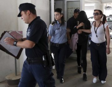 «Περπατώ και με φωνάζουν βιαστή», δηλώνει κατηγορούμενος για την υπόθεση της Αγίας Νάπας