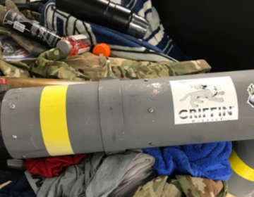 ΗΠΑ: Επιβάτης είχε μέσα στις αποσκευές του έναν… εκτοξευτήρα πυραύλων