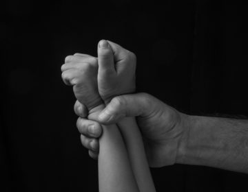 Απόπειρα αποπλάνησης 14χρονης στην Πάφο: Ξυλοκόπησε το δράστη ο πατέρας της