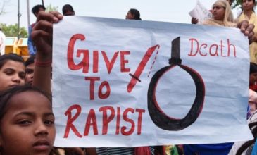 Πέθανε 22χρονη που έπεσε θύμα ομαδικού βιασμού
