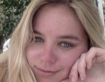 Nεκρή από υπερβολική δόση ναρκωτικών 22χρονη εγγονή του Κένεντι