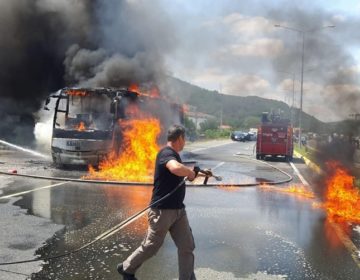 Πέντε νεκροί από πυρκαγιά σε λεωφορείο στην Τουρκία